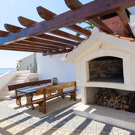 شقة Wisibada تروغير