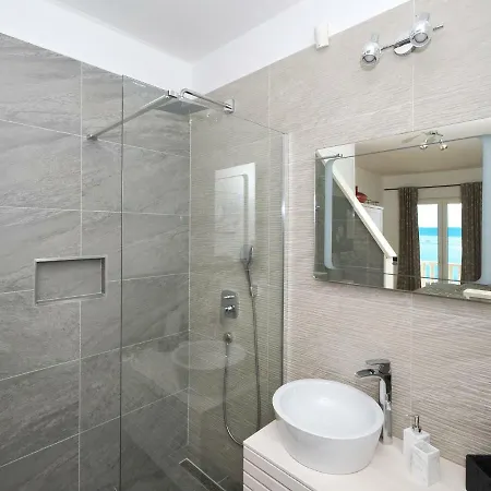 Wisibada شقة تروغير