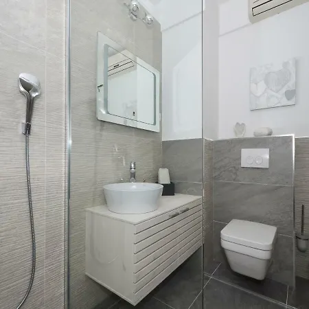 Apartment Wisibada Trogir